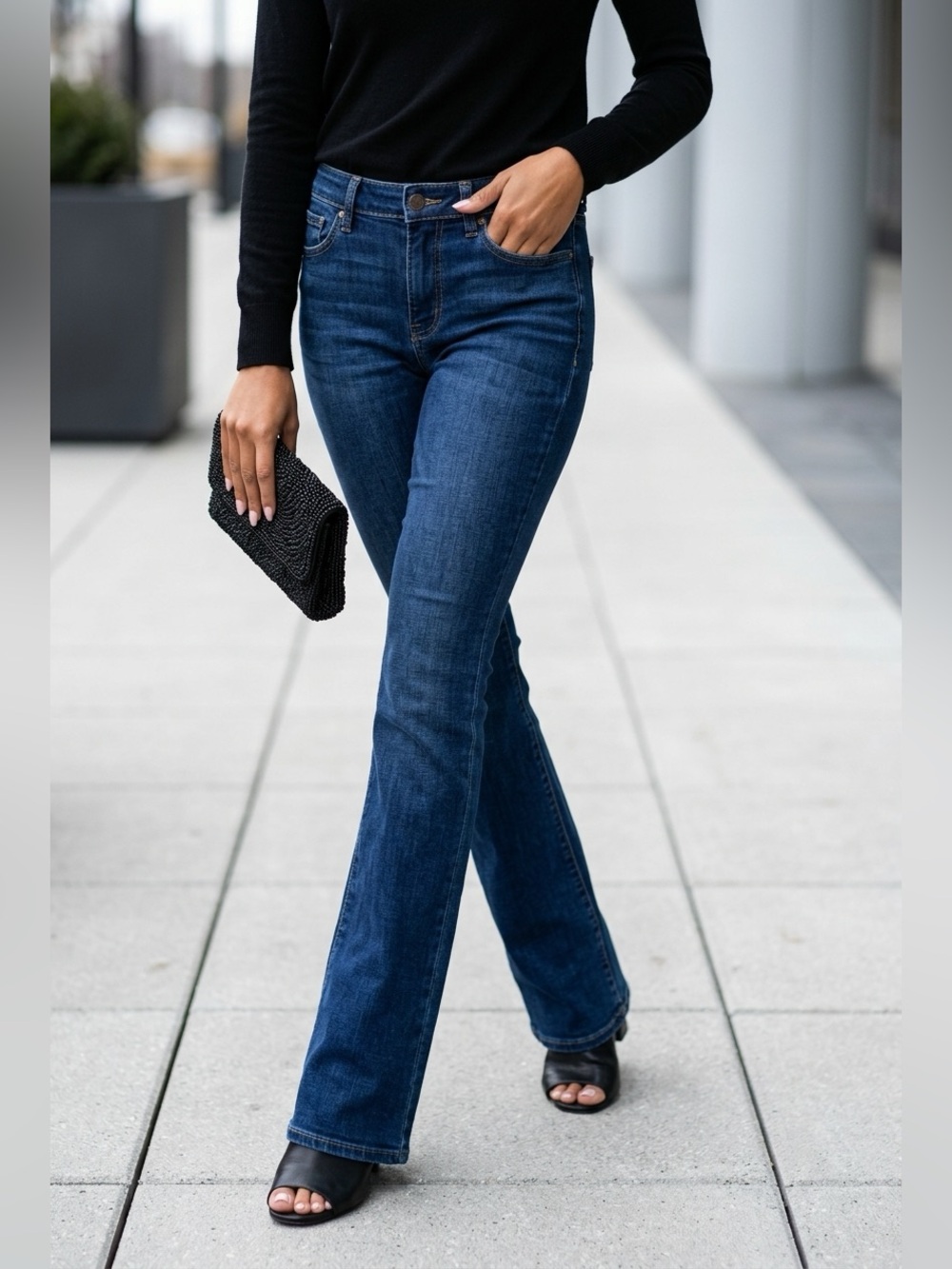 NYDJ Blue Jeans Barbara Bootcut •size OO •Color: Quinn